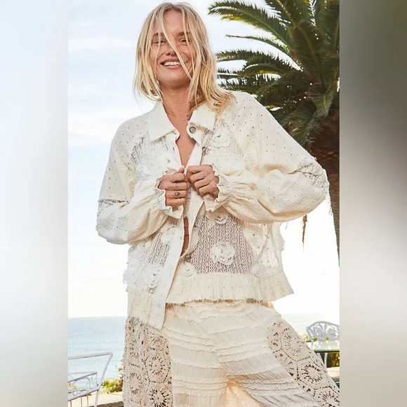 341. POL RESTOCK Shacket Jacket Top Cream Lace Woven Balloon Sleeve Front Pocket - Picture 7 of 9